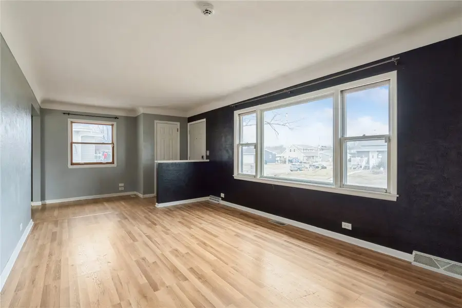 3221 Sue Lane Nw, Cedar Rapids, IA 52405 - Image #3