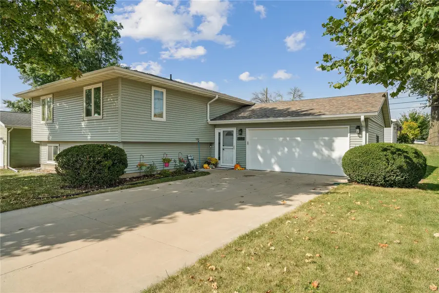 1590 17th Avenue, Marion, IA 52302 - #3