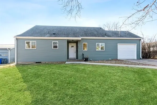 521 29th Street Ne, Cedar Rapids, IA 52402