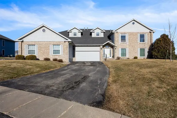 3490 Willowridge Road #C, Marion, IA 52302