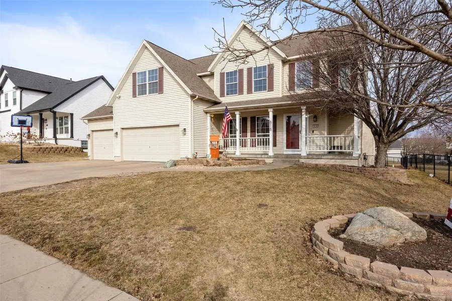 818 High Point Drive Sw, Cedar Rapids, IA 52404 - #2