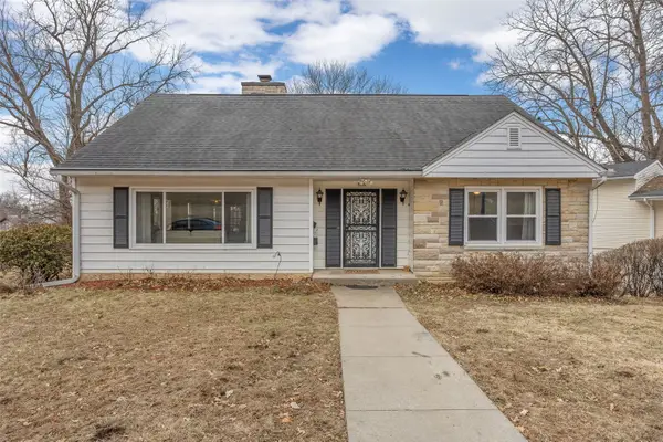 506 College Boulevard Sw, Mt Vernon, IA 52314