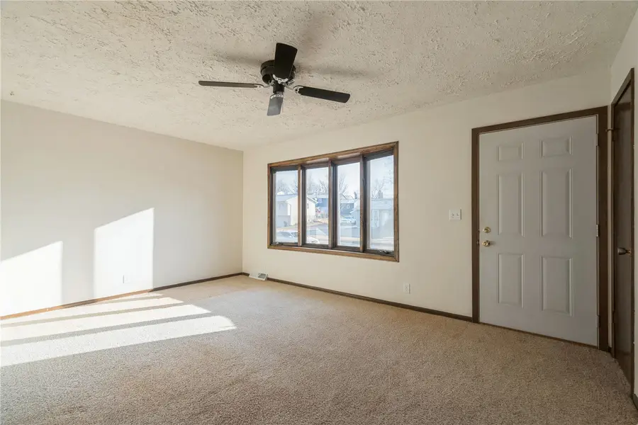 1632 Elaine Drive Nw, Cedar Rapids, IA 52405 - #3