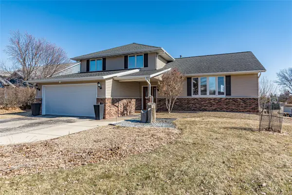 3905 Shady Oak Drive, Marion, IA 52302