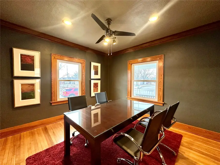 605 8th Avenue, Marion, IA 52302 - #3