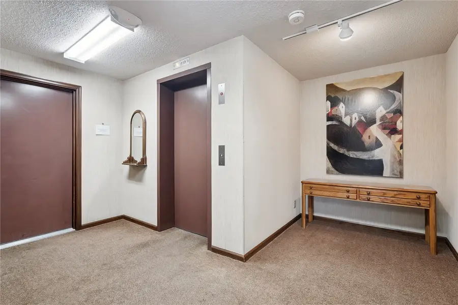 1568 Matterhorn Drive Ne, Cedar Rapids, IA 52402 - #3