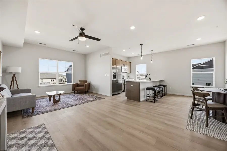 8704 Eddie Drive Sw #B, Cedar Rapids, IA 52404 - #3