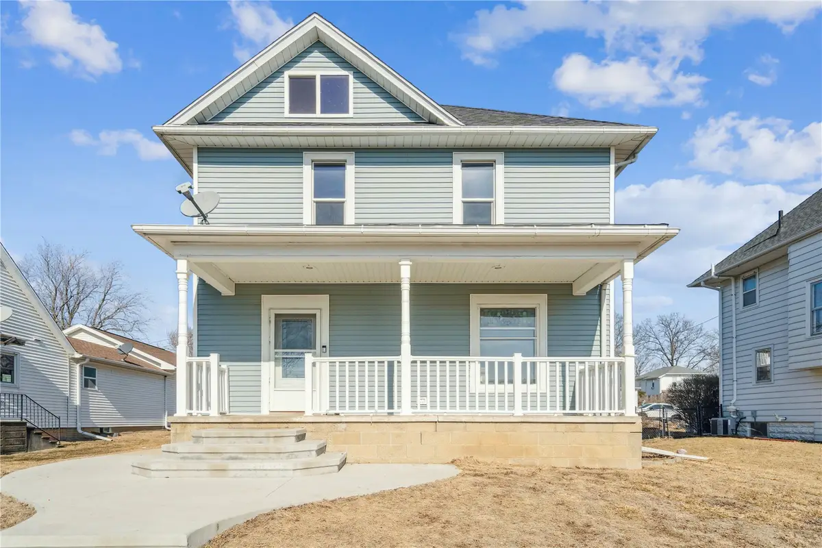 406 E South Street, Mechanicsville, IA 52306 - #1