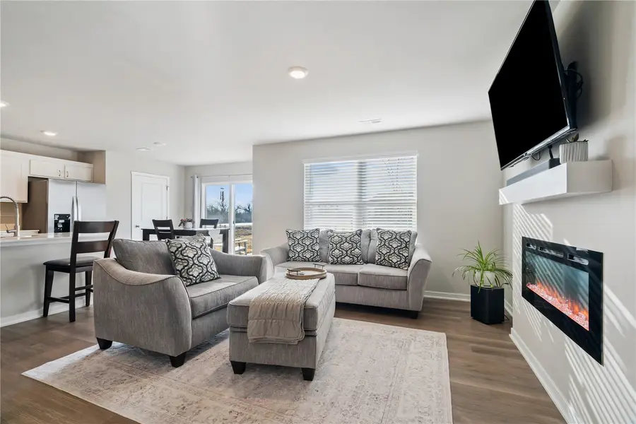 105 Oak Drive, Palo, IA 52324 - #3