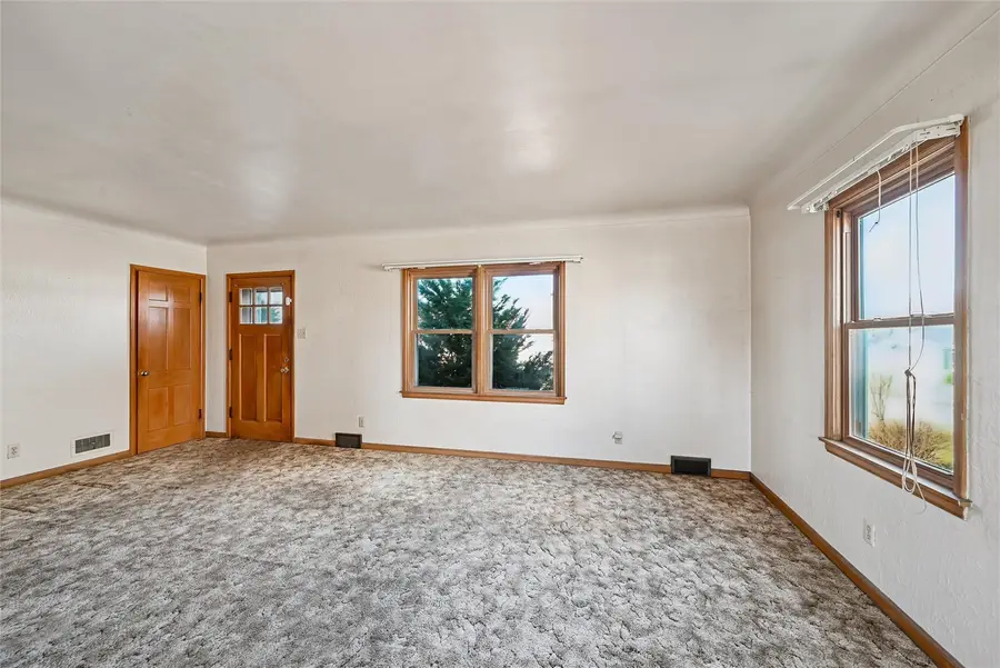 139 21st Street Sw, Cedar Rapids, IA 52404 - #3