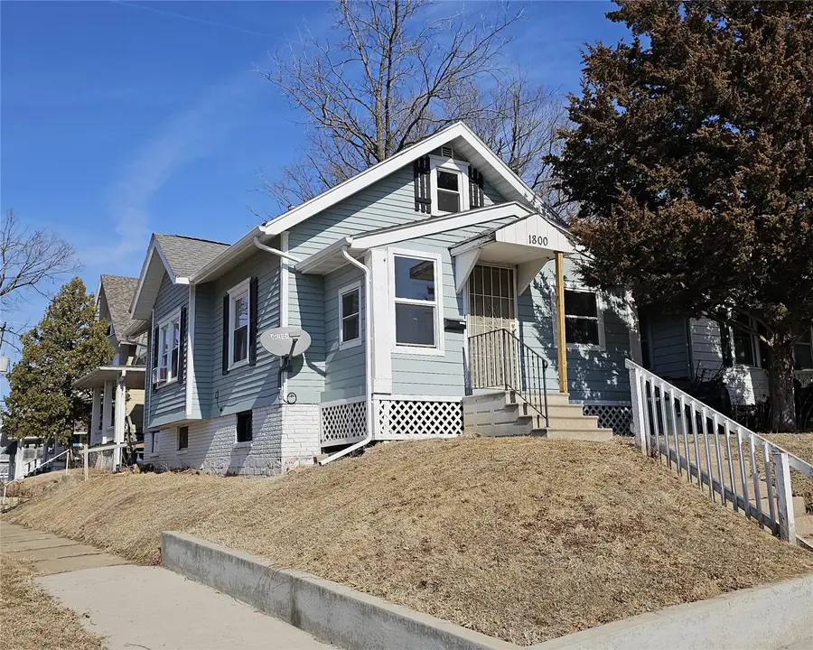 1800 5th Avenue Se, Cedar Rapids, IA 52403 - #2