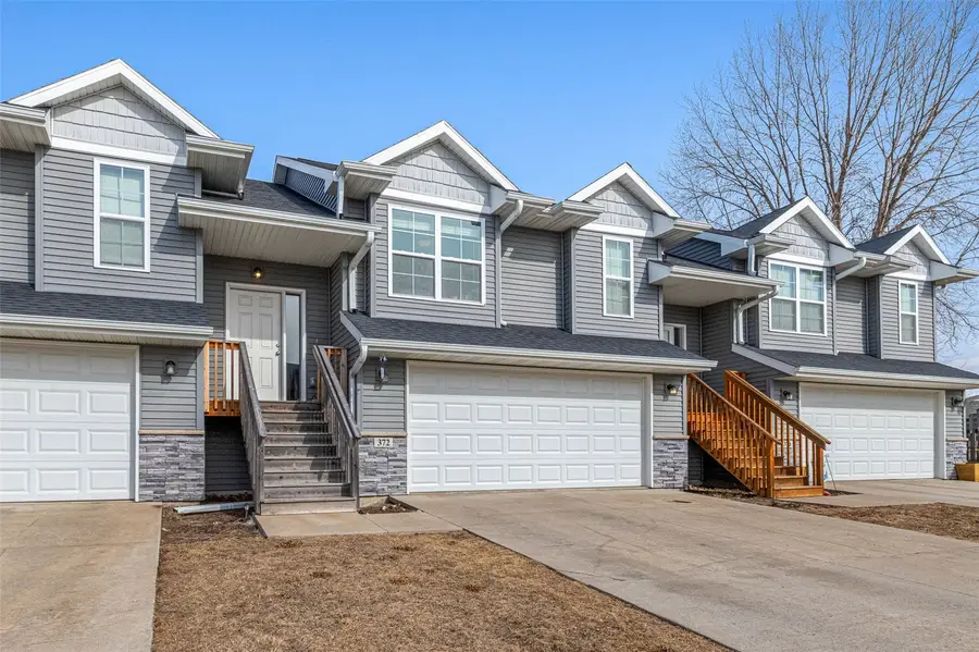 372 Tanglewood Drive, Solon, IA 52333 - #2