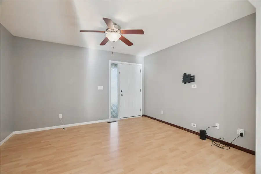 45 Woodstone Lane Sw, Cedar Rapids, IA 52404 - #2