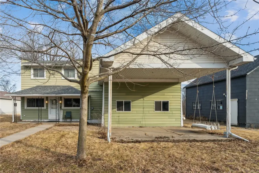 502 E Main Street, Lisbon, IA 52253 - #2