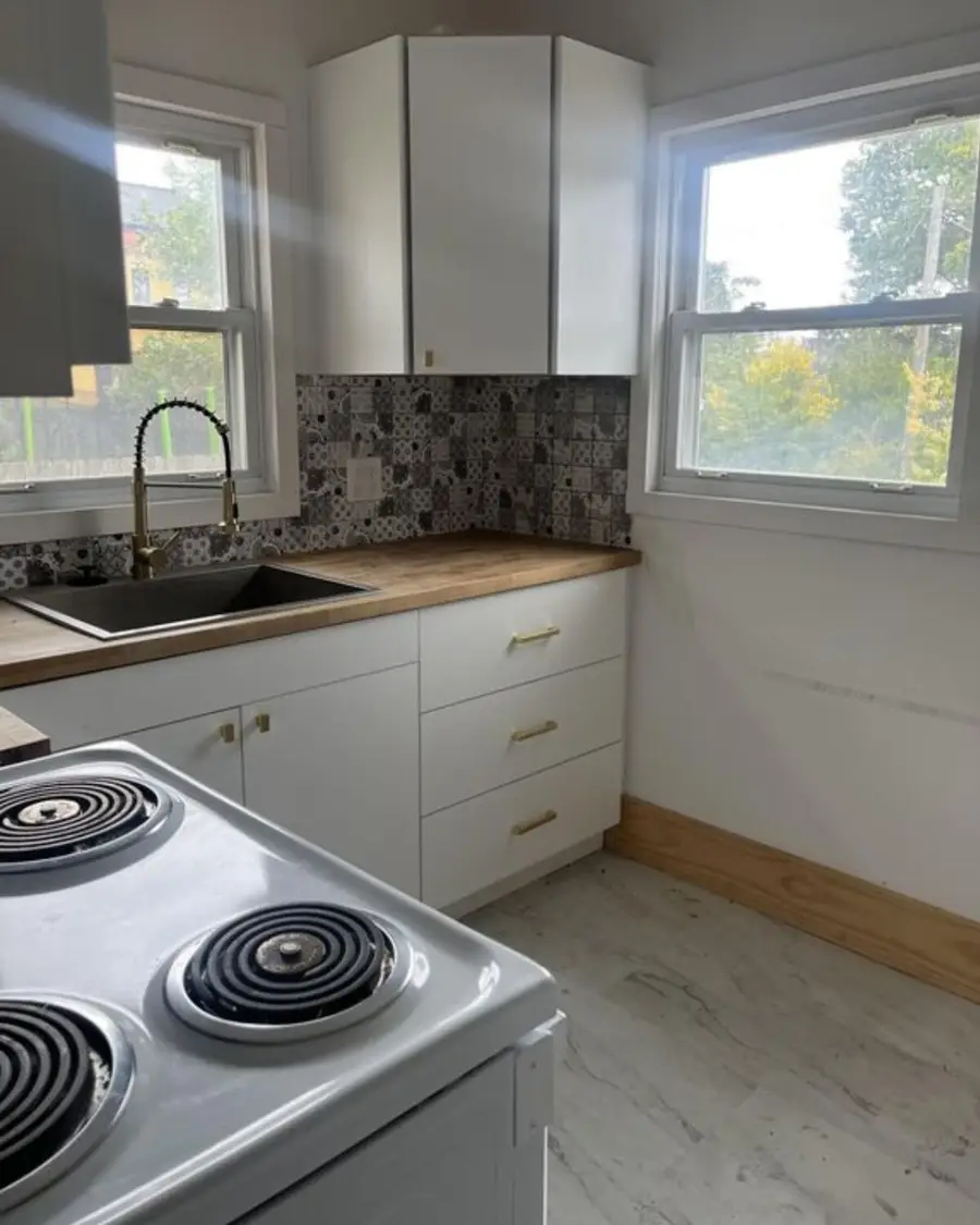 1080 7th Street, Marion, IA 52302 - #2