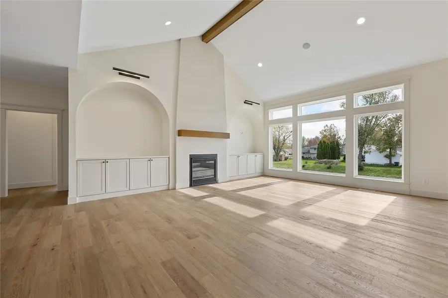 2574 Royal Oak Ridge Road, Marion, IA 52203 - #2