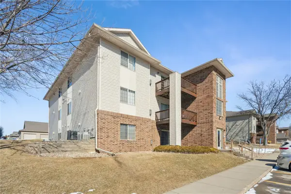 3120 Wilson Avenue Sw #6, Cedar Rapids, IA 52404