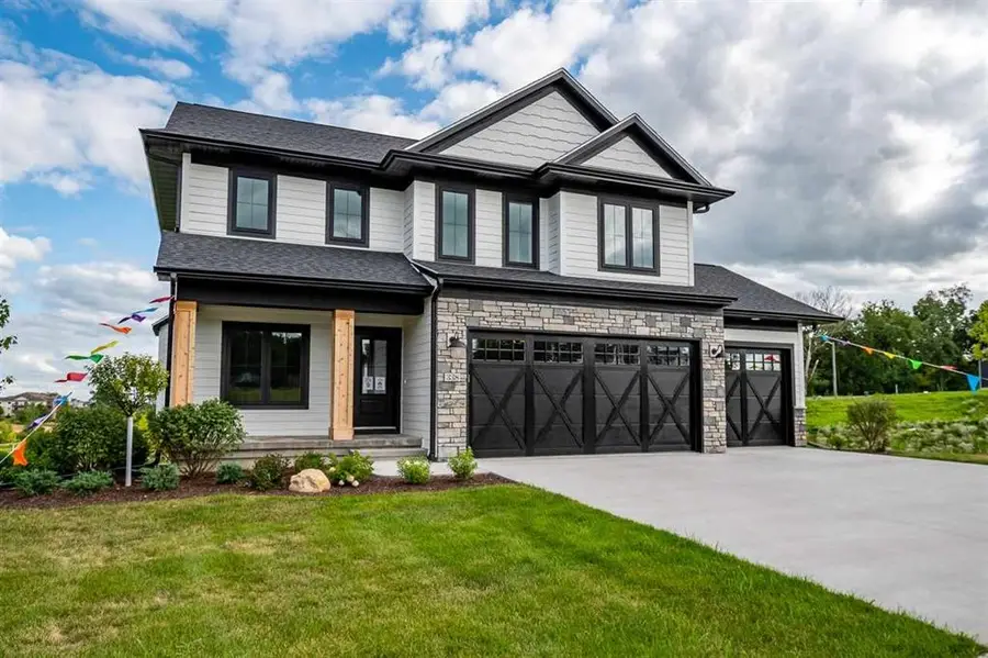 3061 Ridgeview Circle, Coralville, IA 52241 - #2