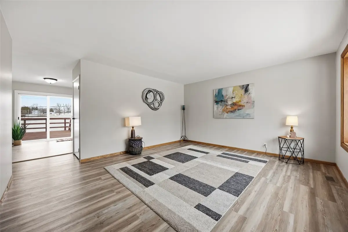 1100 18th Street Nw, Cedar Rapids, IA 52404 - #1