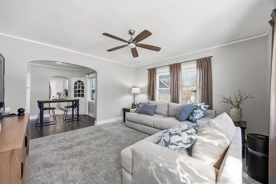 1217 Memorial Dr Se, Cedar Rapids, IA 52403 - #3