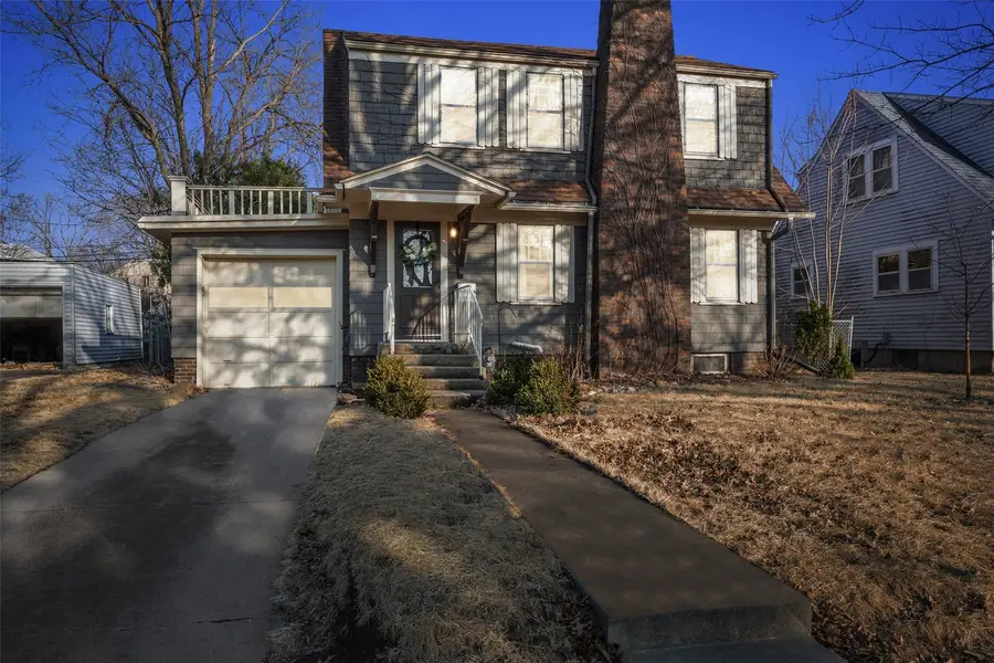 618 Dearborn Street, Iowa City, IA 52240 - #3