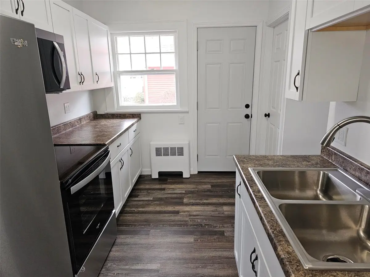 3015 Bever Avenue Se, Cedar Rapids, IA 52403 - #1