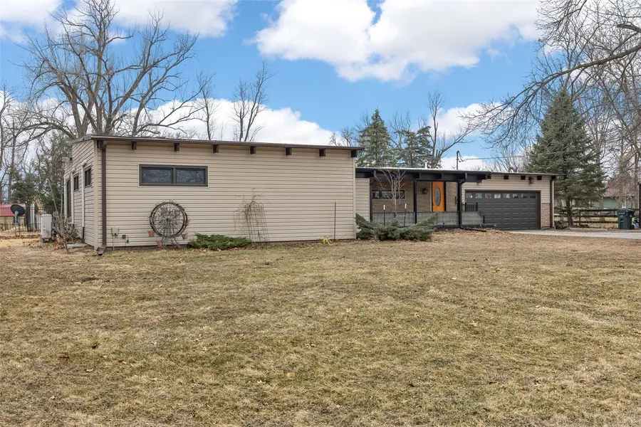 1945 30th St Dr Se, Cedar Rapids, IA 52403 - #3