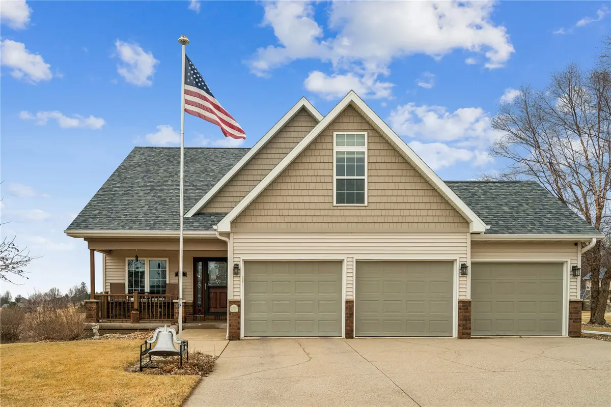 110 Willow Lane, North Liberty, IA 52317 - #1