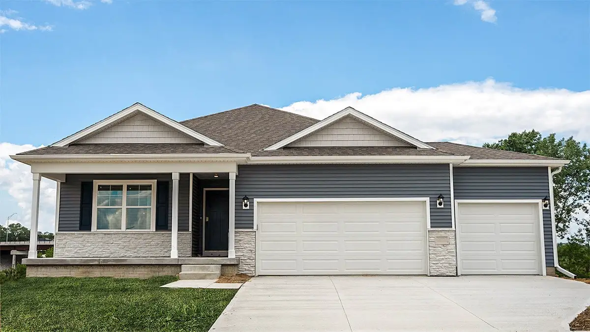 628 Ella Avenue, Tiffin, IA 52340 - #1