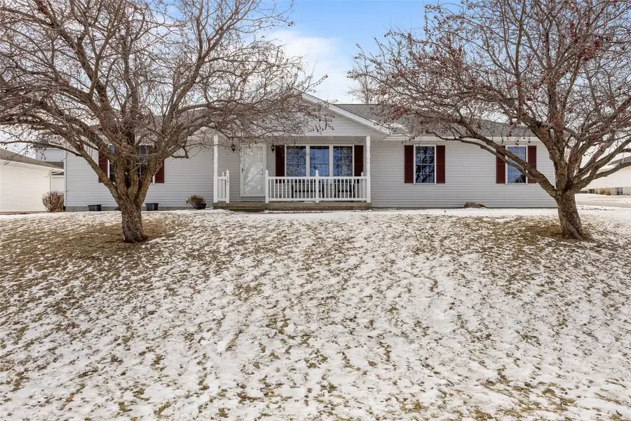 501 5th Street E, Newhall, IA 52315 - #2