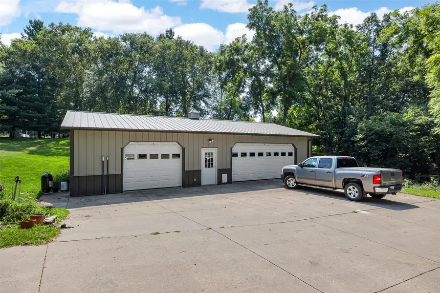 1951 Lake Manor Road Ne, Solon, IA 52333 - #3