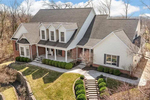 4615 Blarney Drive Ne, Cedar Rapids, IA 52411