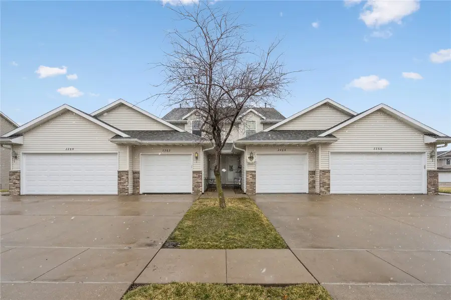 2262 49th St, Marion, IA 52302 - #3