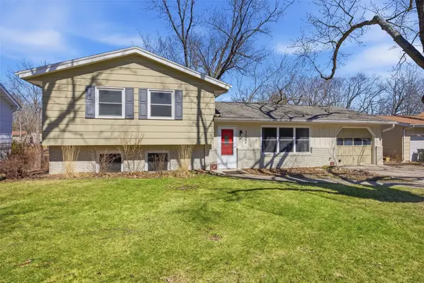 3002 Brookside Drive, Iowa City, IA 52245