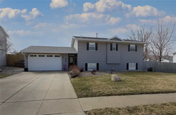 2105 First Avenue, Marion, IA 52302