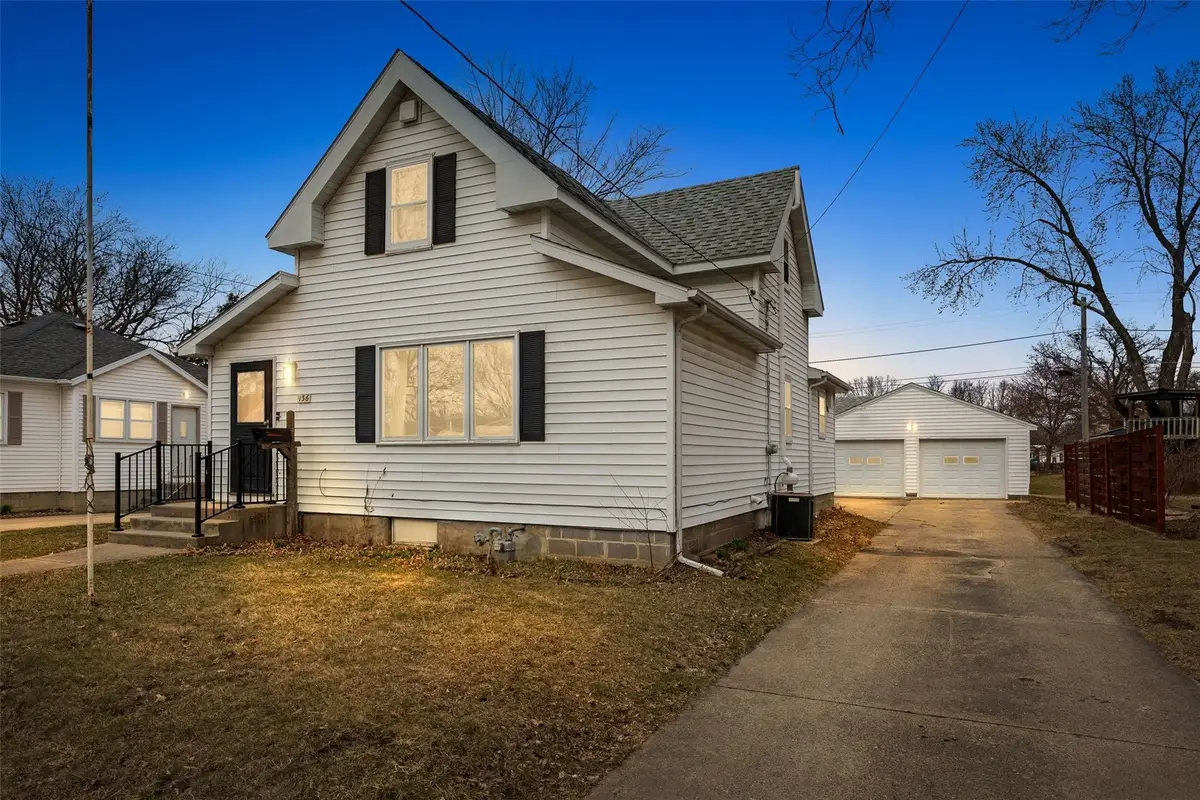 136 Clara Avenue, Manchester, IA 52057 - #1