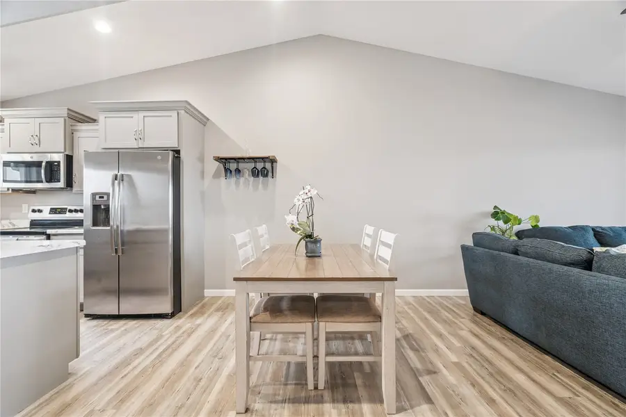 3001 Sherwood Drive, Marion, IA 52302 - #2