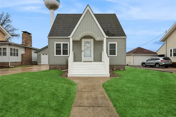 203 5th Avenue, Keystone, IA 52249