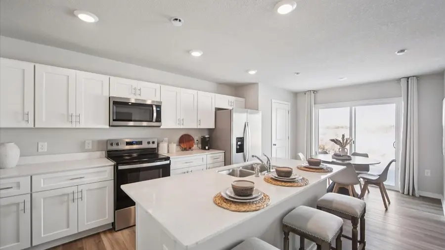 592 N Kimberlite Street, Tiffin, IA 52340 - #3