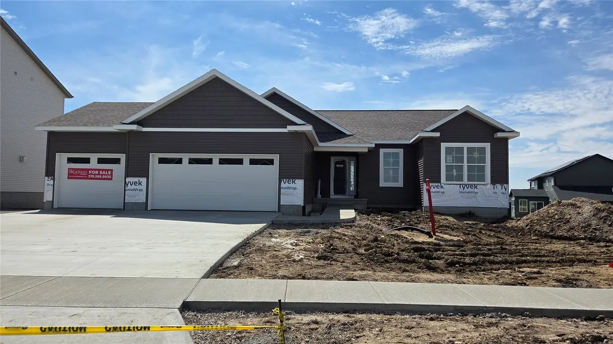 1985 Royal Oak Ridge Road, Marion, IA 52302 - #1