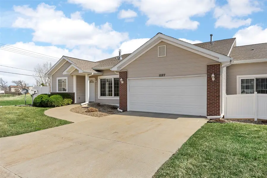 1027 74th Street Ne, Cedar Rapids, IA 52402 - #2