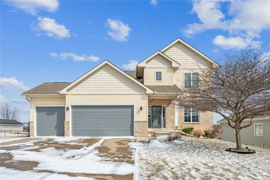2150 Glen Oaks Drive, Coralville, IA 52241 - #2