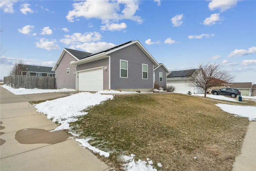 6250 Ohio Street Sw, Cedar Rapids, IA 52404 - #2