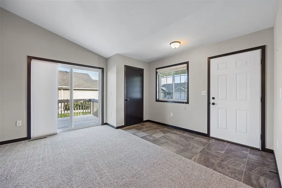4422 Calder Drive, Marion, IA 52302 - #3
