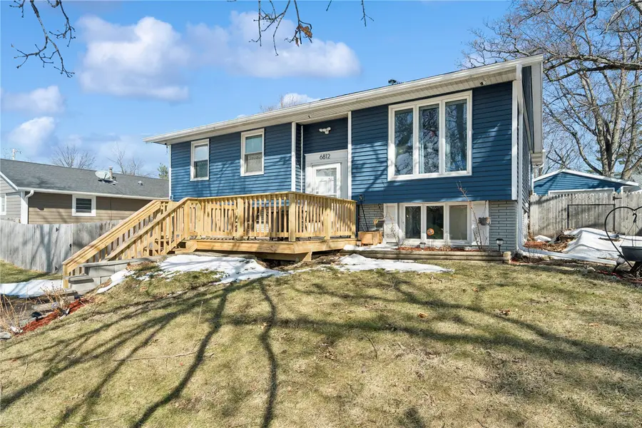 6812 Kelburn Lane Ne, Cedar Rapids, IA 52402 - #2