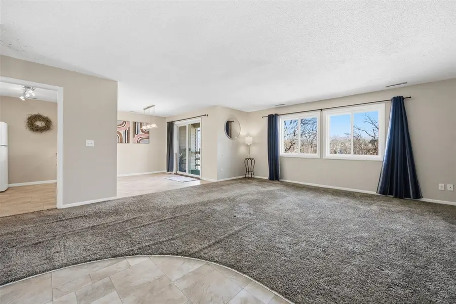 1728 Applewood Place Ne #G, Cedar Rapids, IA 52402 - #3