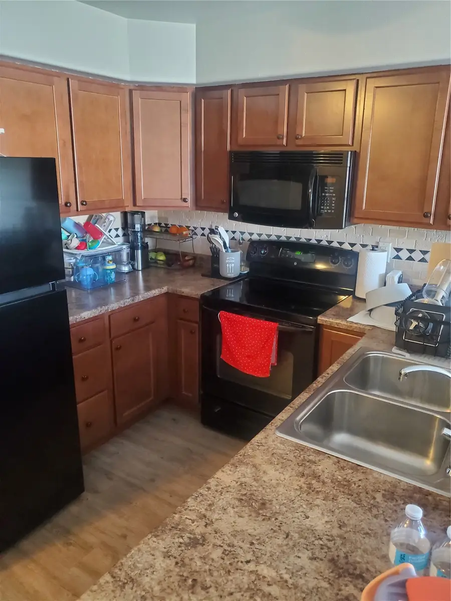 1854 Wrigley Street, Ely, IA 52227 - #2