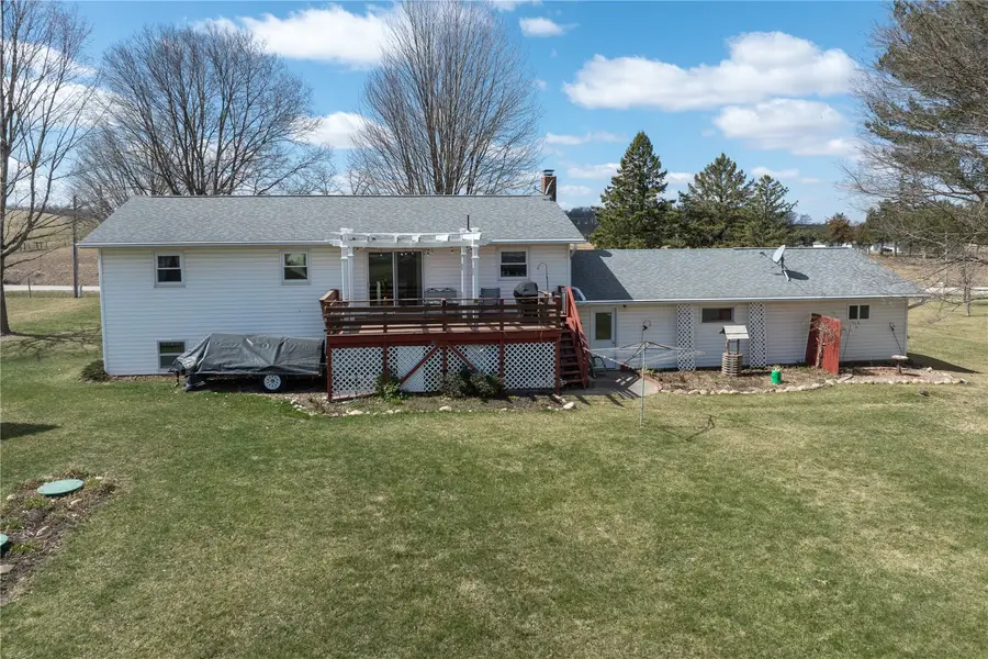 2276 57th Street Trail, Vinton, IA 52349 - #3