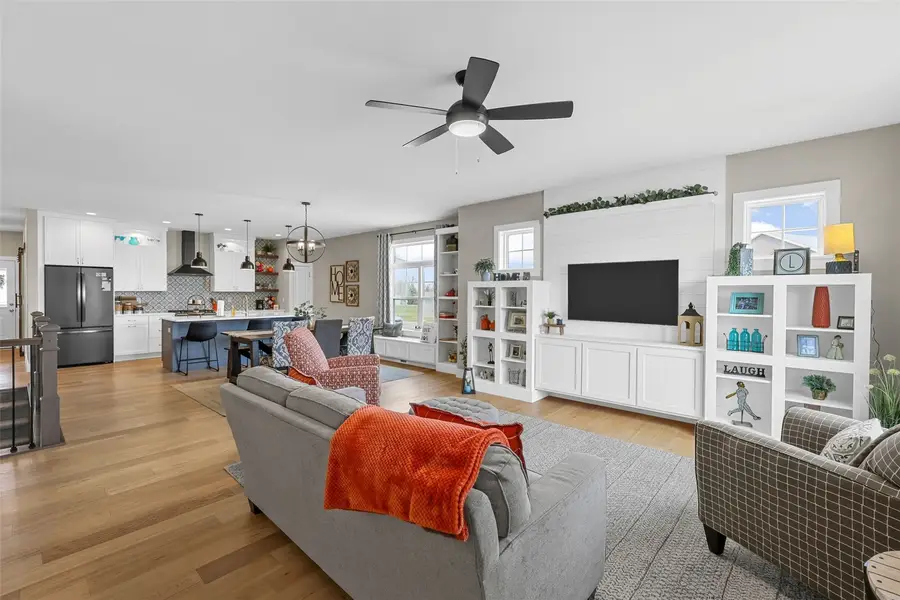 417 Ashton Drive Ne, Mount Vernon, IA 52314 - #3