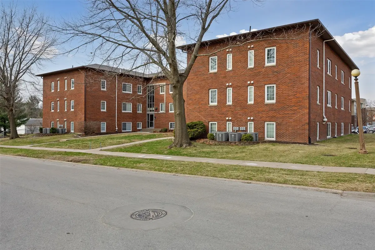 100 Grandview Court #100, Iowa City, IA 52246 - #1